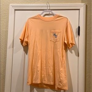 Men’s Southern Tide t-shirt size L , Color:peach